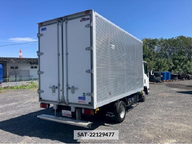 Isuzu ELF TRUCK 2020 7797925-1