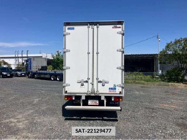 Isuzu ELF TRUCK 2020 7797925-15
