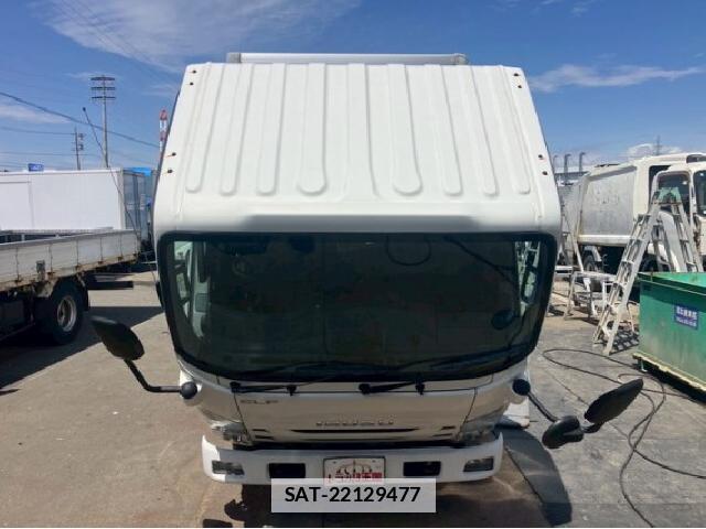 Isuzu ELF TRUCK 2020 7797925-4