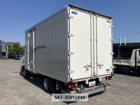 Isuzu ELF TRUCK 2017 7797927-10
