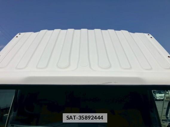 Isuzu ELF TRUCK 2017 7797927-4
