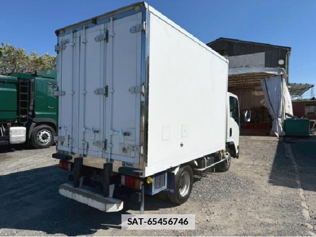 Isuzu ELF TRUCK 2018 7797932-1