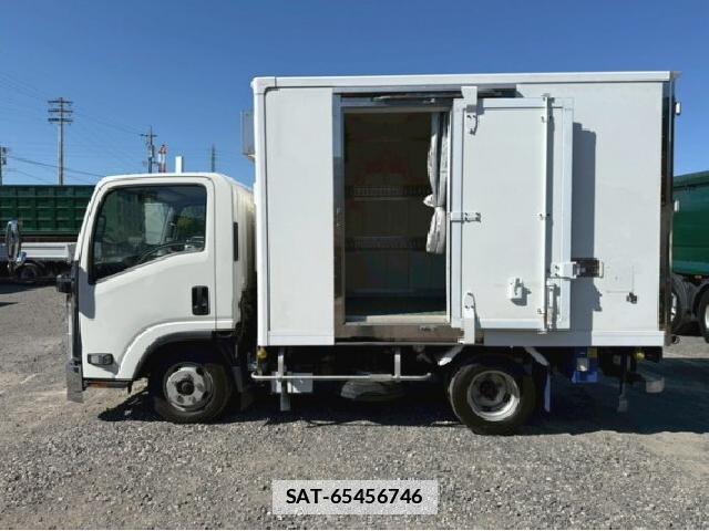 Isuzu ELF TRUCK 2018 7797932-12