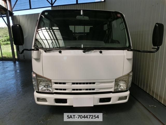 Isuzu ELF TRUCK 2012-07 7797941-12