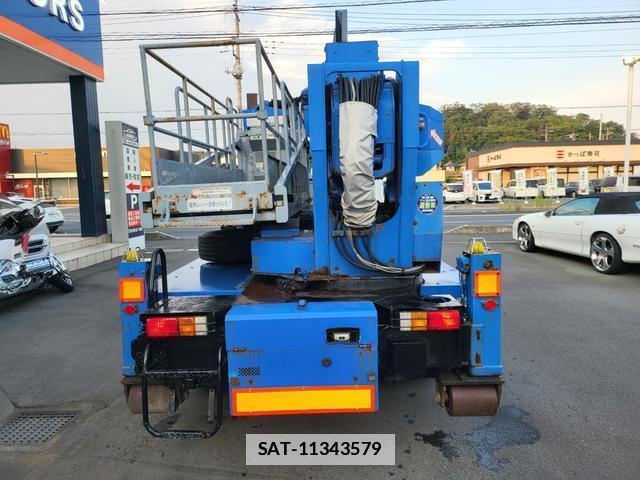 Isuzu ELF TRUCK 2003-06 7798016-8