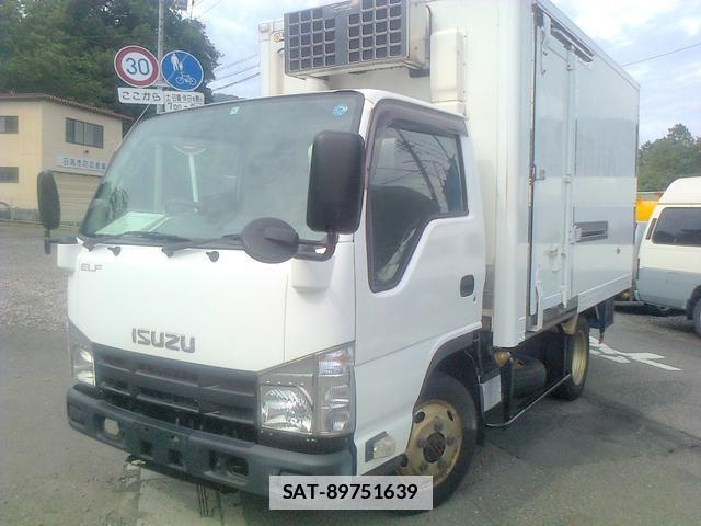 Isuzu ELF TRUCK 2012-04 7798379-1