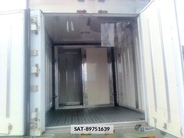 Isuzu ELF TRUCK 2012-04 7798379-5
