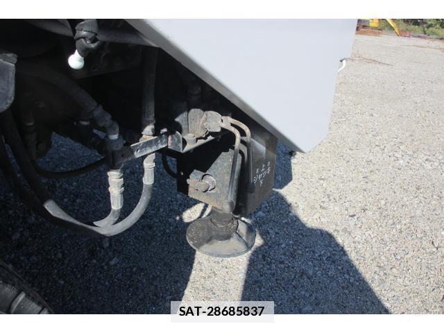 Isuzu ELF TRUCK 2005-03 7798410-13