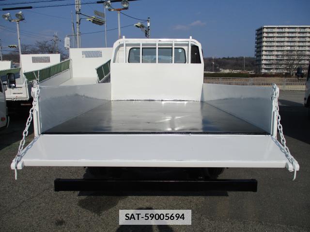 Isuzu ELF TRUCK 2007-04 7799767-3