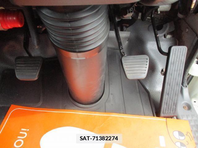 Isuzu ELF TRUCK 2014-03 7799780-7