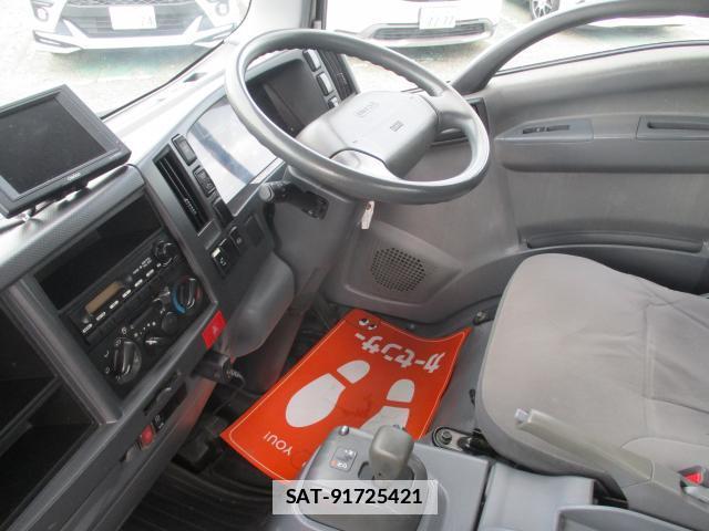 Isuzu ELF TRUCK 2012-09 7799785-8