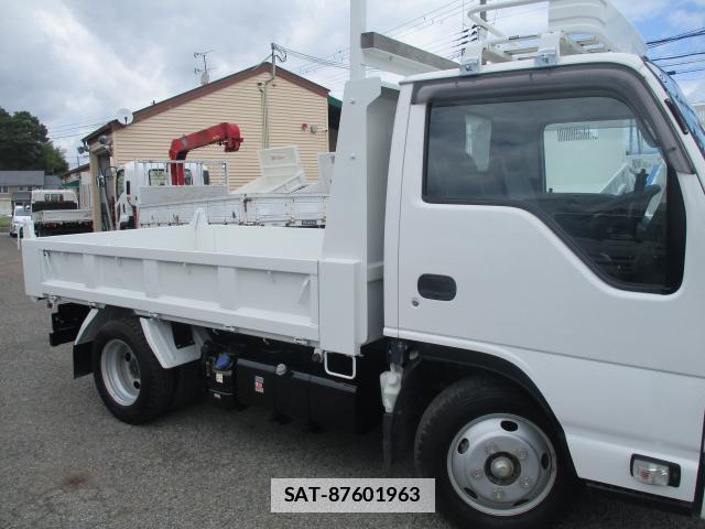 Isuzu ELF TRUCK 2022-09 7799800-13