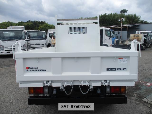 Isuzu ELF TRUCK 2022-09 7799800-2
