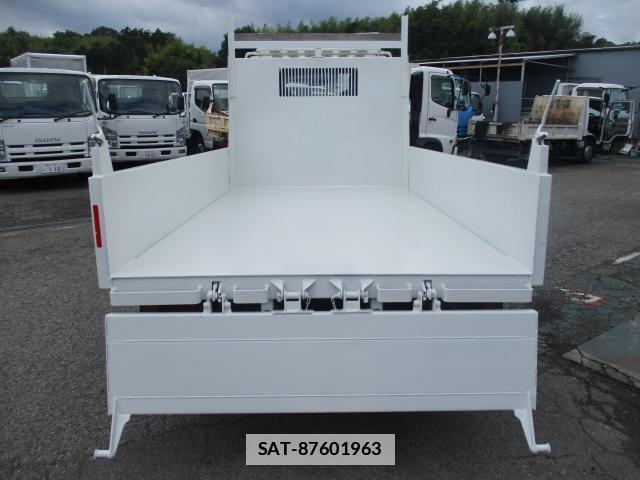 Isuzu ELF TRUCK 2022-09 7799800-3