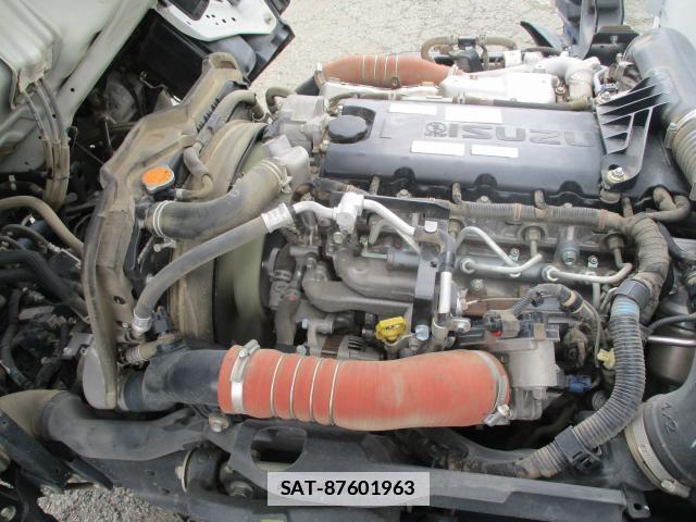 Isuzu ELF TRUCK 2022-09 7799800-5