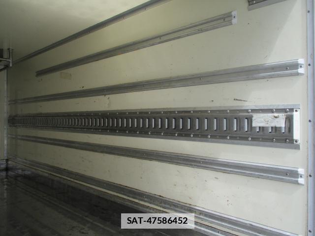 Isuzu ELF TRUCK 2008-09 7799802-16