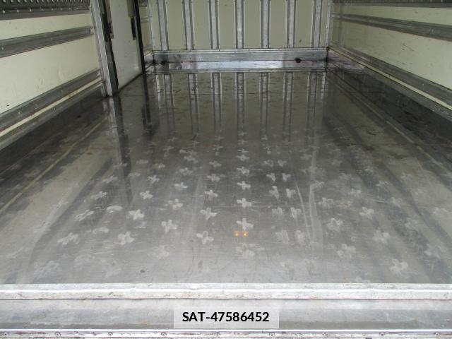 Isuzu ELF TRUCK 2008-09 7799802-17
