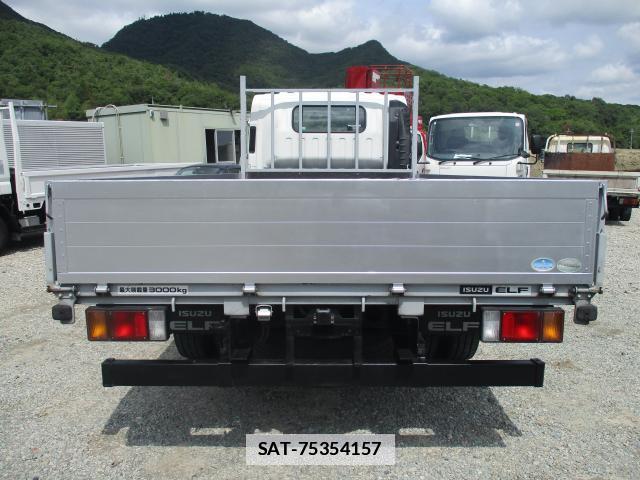 Isuzu ELF TRUCK 2012-10 7799808-16