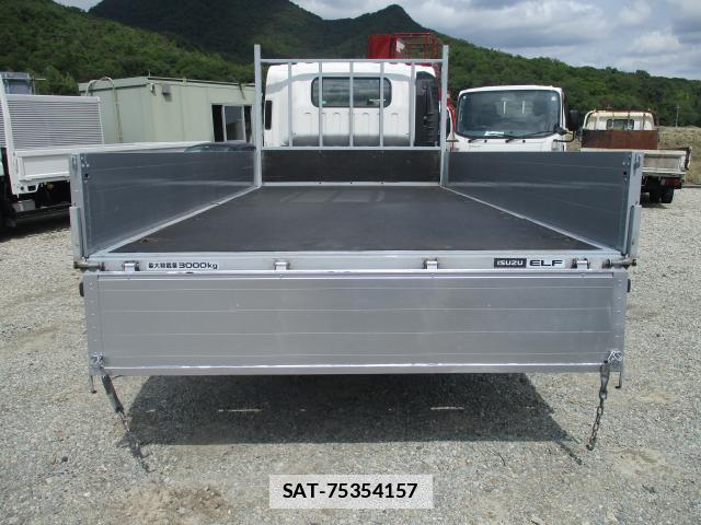 Isuzu ELF TRUCK 2012-10 7799808-3