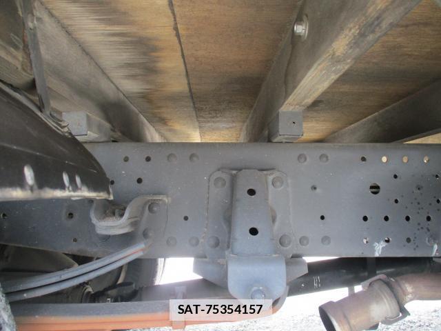 Isuzu ELF TRUCK 2012-10 7799808-4