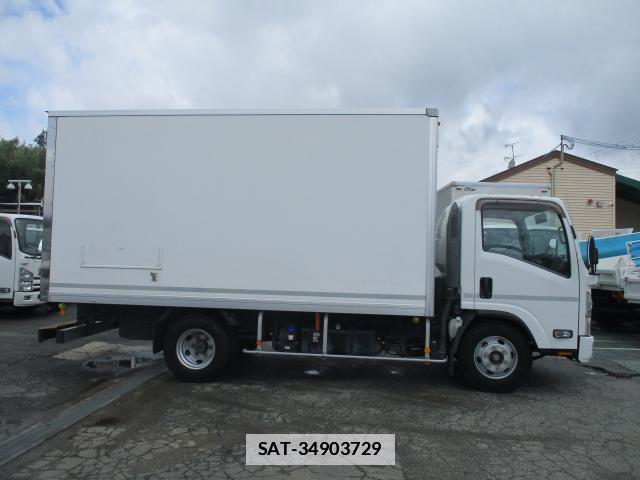 Isuzu ELF TRUCK 2019-03 7799813-2