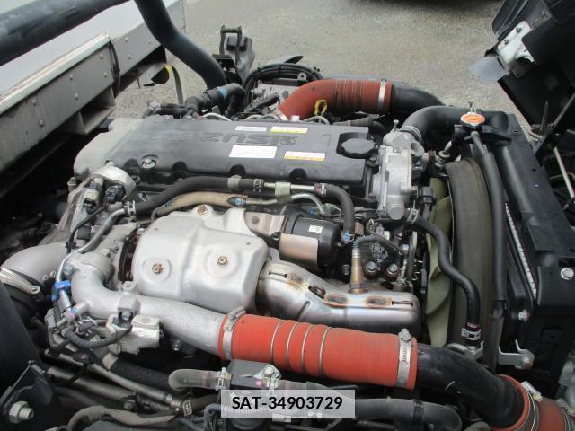 Isuzu ELF TRUCK 2019-03 7799813-4