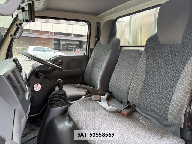 Isuzu ELF TRUCK 2018-05 7800192-6