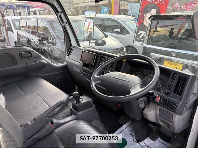 Isuzu ELF TRUCK 2014-11 7801600-2