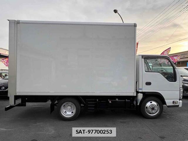 Isuzu ELF TRUCK 2014-11 7801600-7