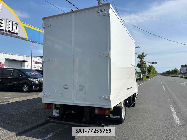 Isuzu ELF TRUCK 2010-05 7801648-11
