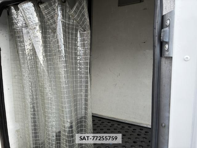 Isuzu ELF TRUCK 2010-05 7801648-13