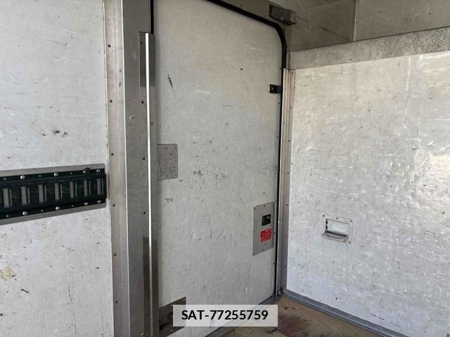 Isuzu ELF TRUCK 2010-05 7801648-14