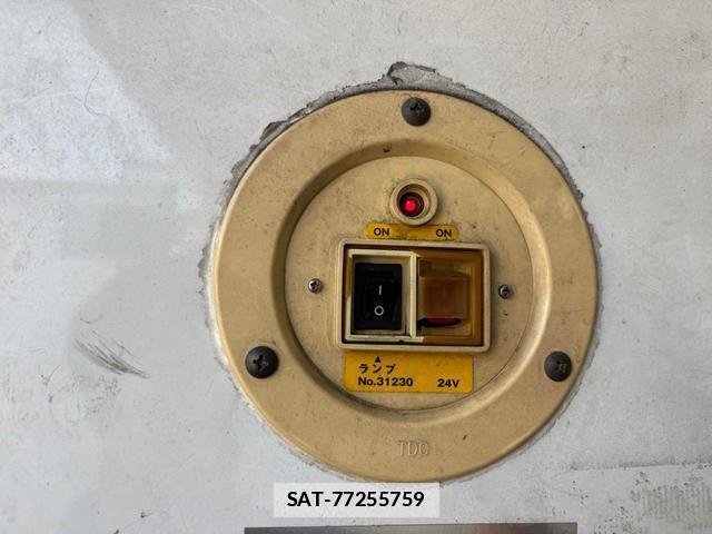 Isuzu ELF TRUCK 2010-05 7801648-16