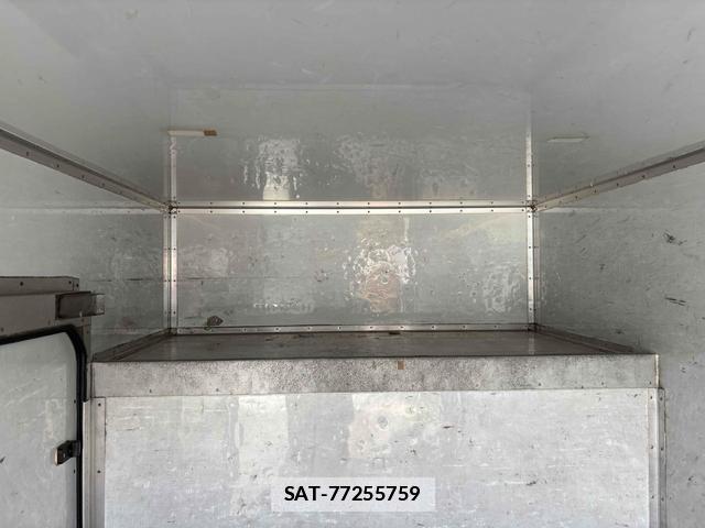 Isuzu ELF TRUCK 2010-05 7801648-17