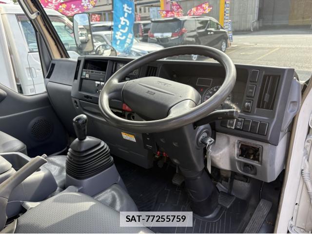 Isuzu ELF TRUCK 2010-05 7801648-2