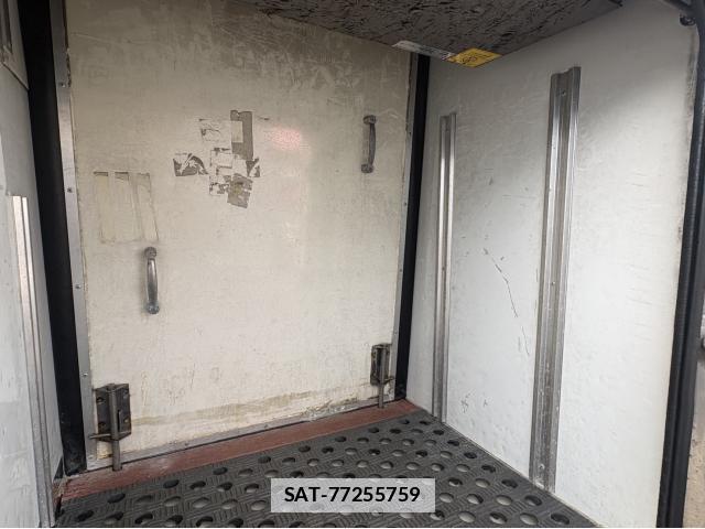 Isuzu ELF TRUCK 2010-05 7801648-5