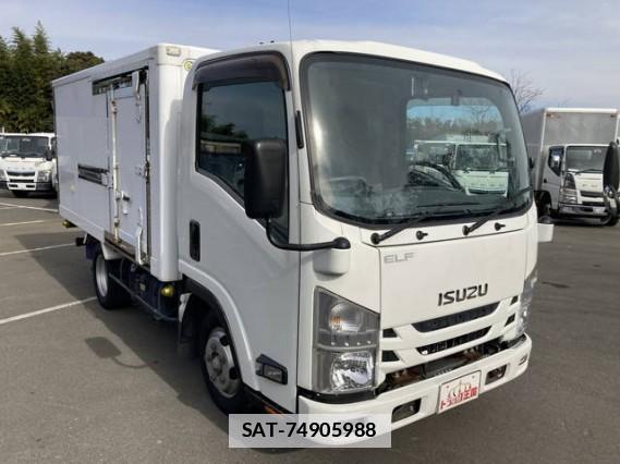 Isuzu ELF TRUCK 2017 7802309-3