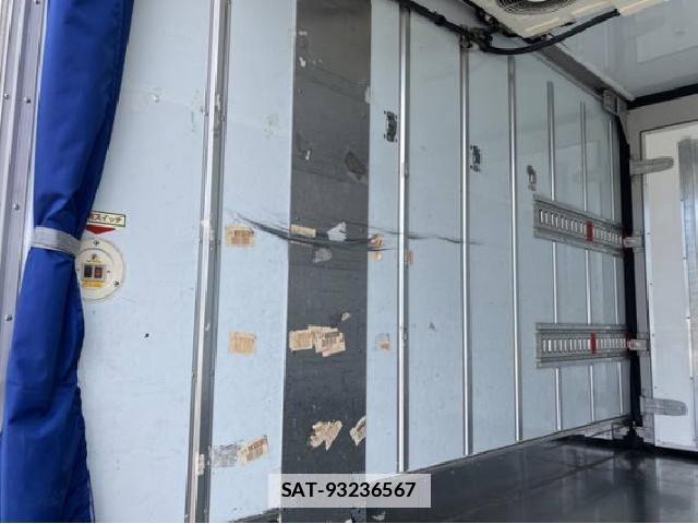 Isuzu ELF TRUCK 2020 7802423-2