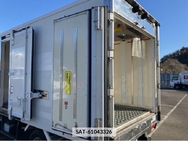 Isuzu ELF TRUCK 2017 7802425-5