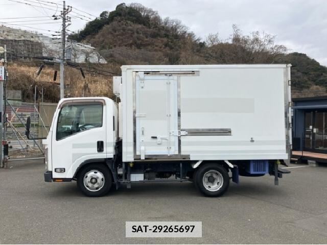 Isuzu ELF TRUCK 2019 7802428-11