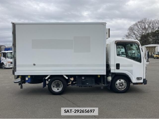Isuzu ELF TRUCK 2019 7802428-12