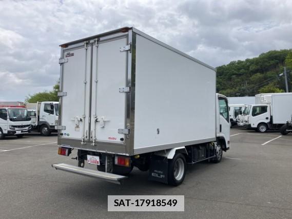 Isuzu ELF TRUCK 2017 7802436-1
