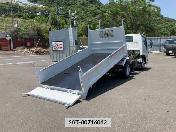 Isuzu ELF TRUCK 2018 7802438-1