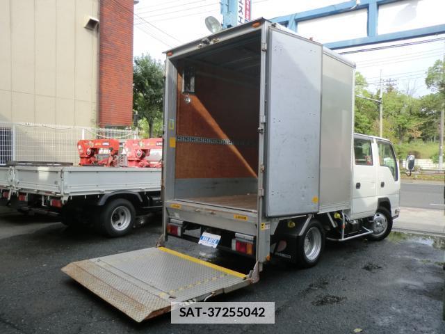 Isuzu ELF TRUCK 2011-02 7802582-15
