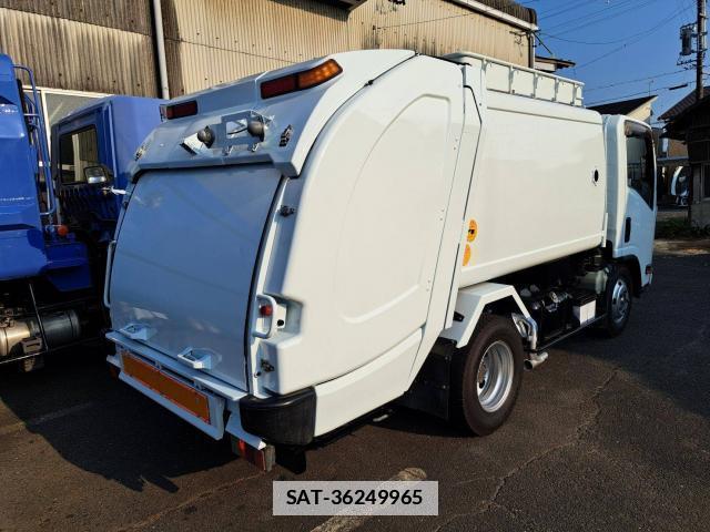 Isuzu ELF TRUCK 2011-04 7803784-10