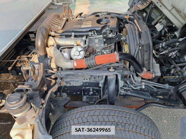 Isuzu ELF TRUCK 2011-04 7803784-13