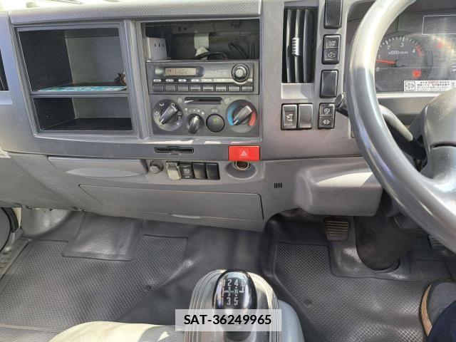Isuzu ELF TRUCK 2011-04 7803784-2