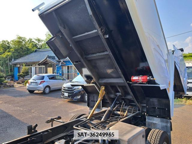 Isuzu ELF TRUCK 2011-04 7803784-8