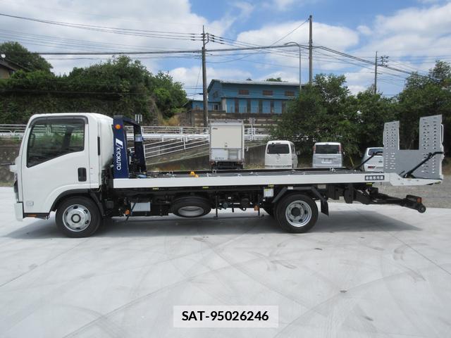 Isuzu ELF TRUCK 2026-01 7804263-4