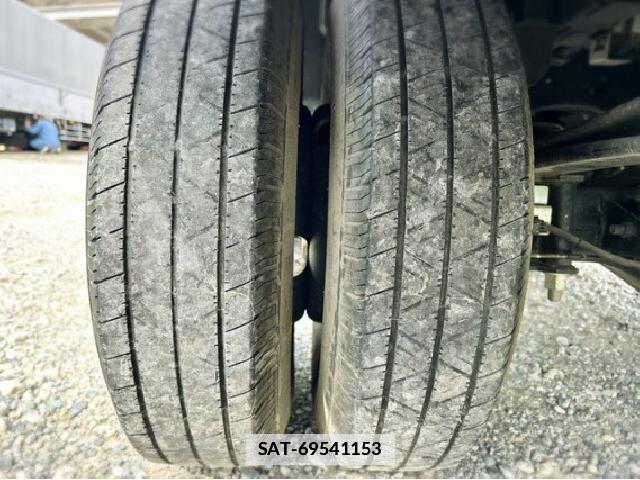 Isuzu ELF TRUCK 2021 7805337-17